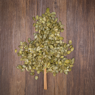 SNOW WHITE PUMPKIN SEED KERNELS 
