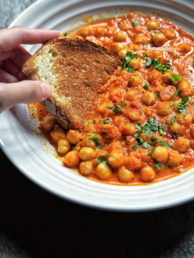 Smoky Red Pepper Stewed Hummus