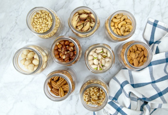 Is it good to eat nuts after exercise?