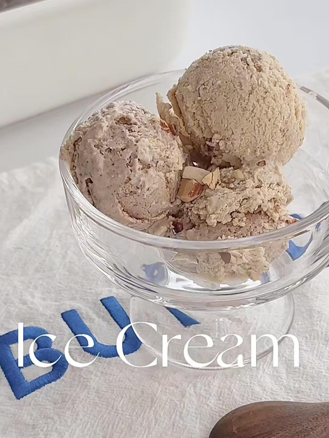 Pecan Ice Cream