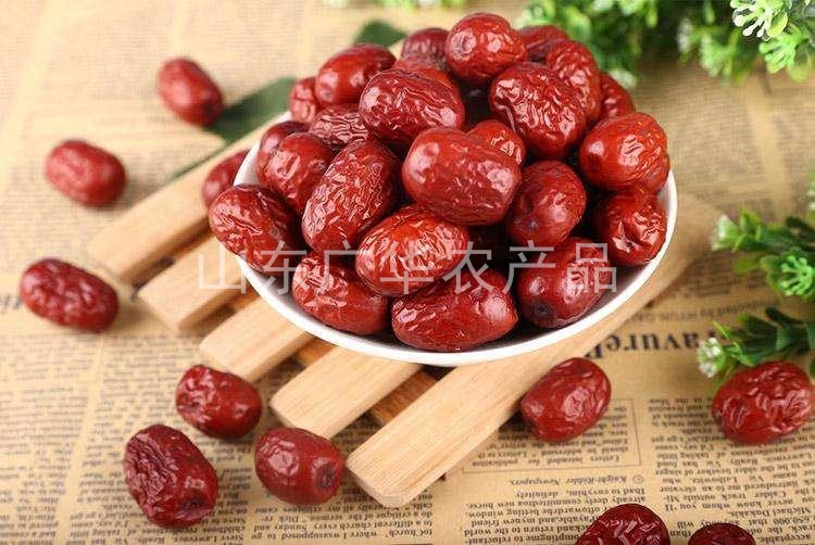 What are the benefits of eating jujubes regularly?