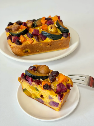 Bountiful Grain Flour Cake