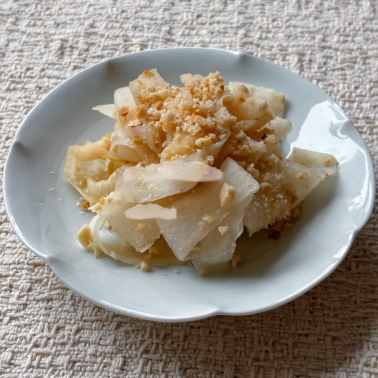 Peanut Mixed with Radish